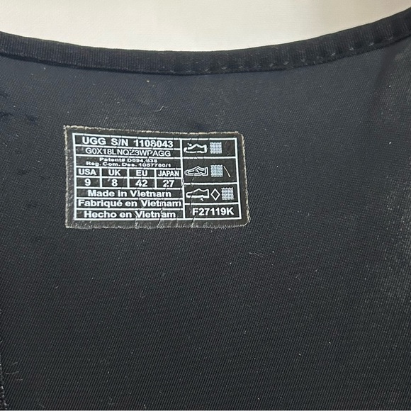 Ugg black Velcro slippers - Picture 4 of 7